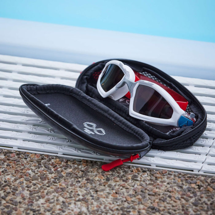 tui pour lunettes de natation aquasphere