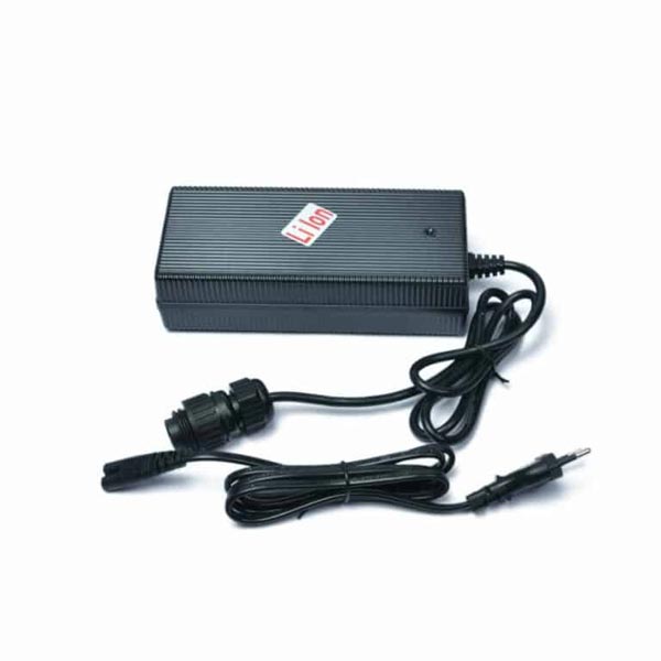 chargeur de batterie pour scooter xjs / xj37 /xjoy37 suex