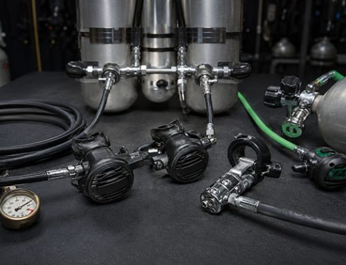 Quel détendeur pour la plongée TEK ? Bi, sidemount, déco : le guide complet