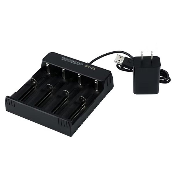 chargeur quadruple usb bigblue pour batteries 18650 / 26650